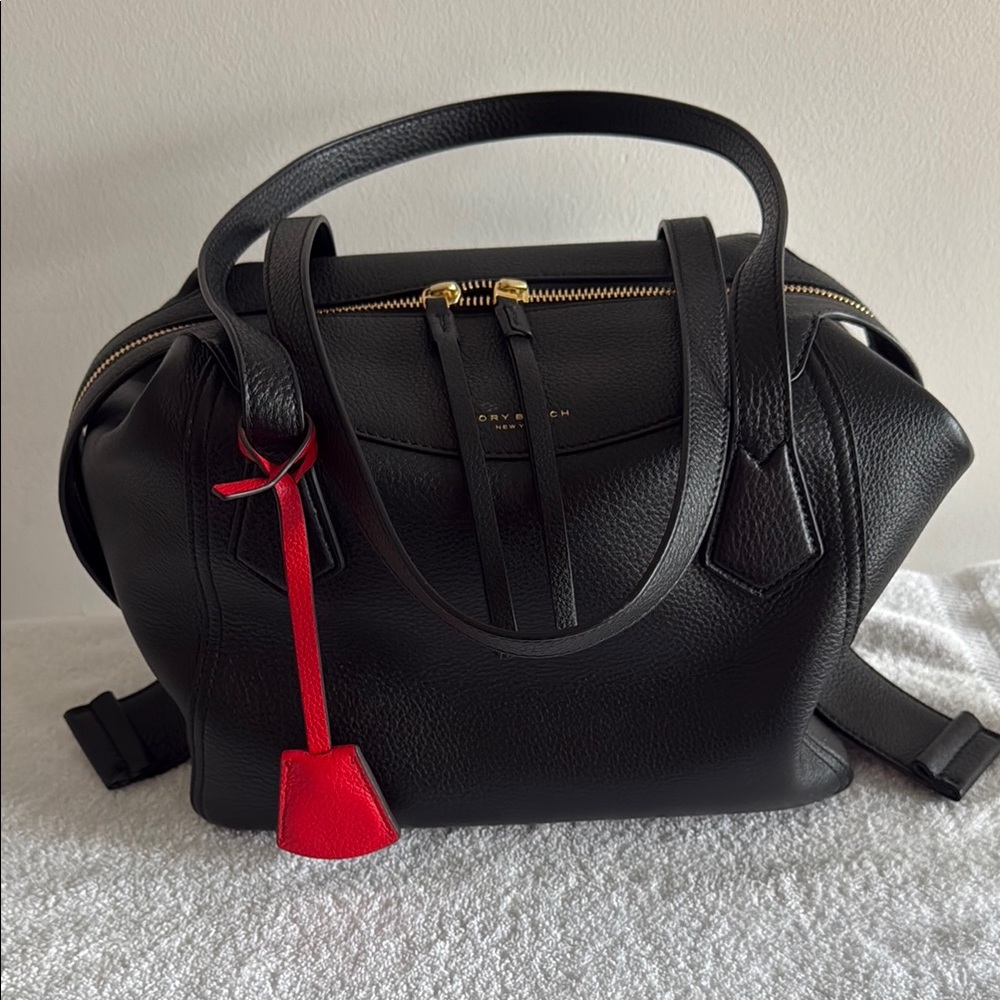 Black Leather purse/bag